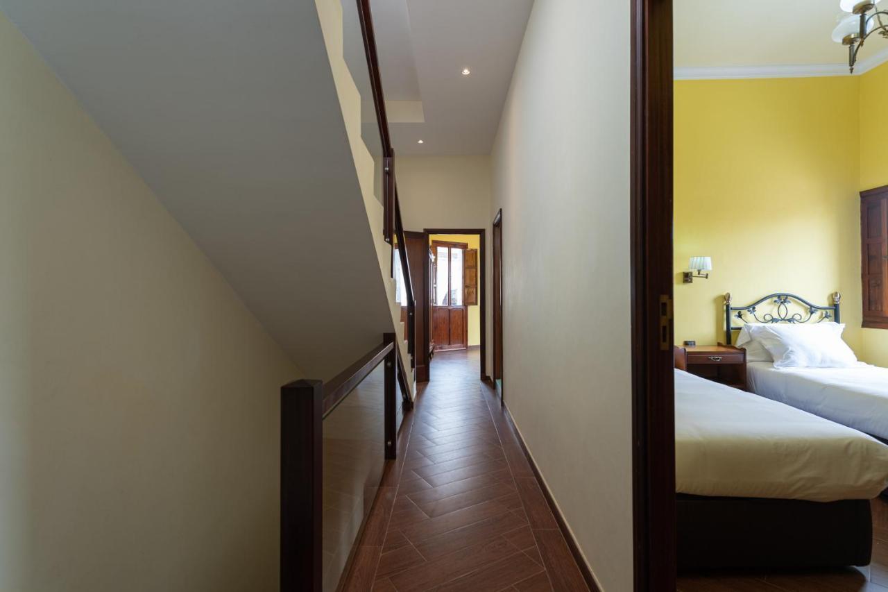 Homeforguest New Duplex With Rooftop Next To Arucas Cathedral Exterior foto